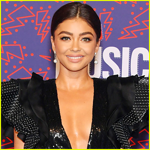 Sarah Hyland Set To Perform at Teen Choice Awards 2019!