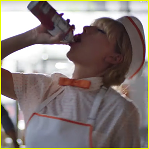 Taylor Swift Stars as a Waitress & Bartender in Capital One Ad - Watch!