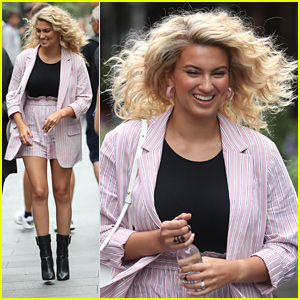 Tori Kelly's Concert In London Last Night Was 'An Emotional One'