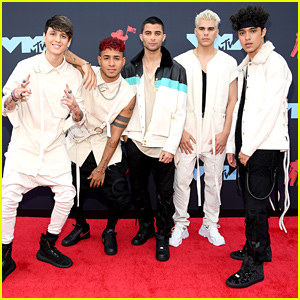 CNCO Hit The Red Carpet For The MTV VMAs 2019!