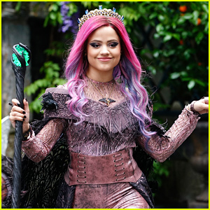 How Many People Watched ‘Descendants 3′? See The Totally Insane Number ...