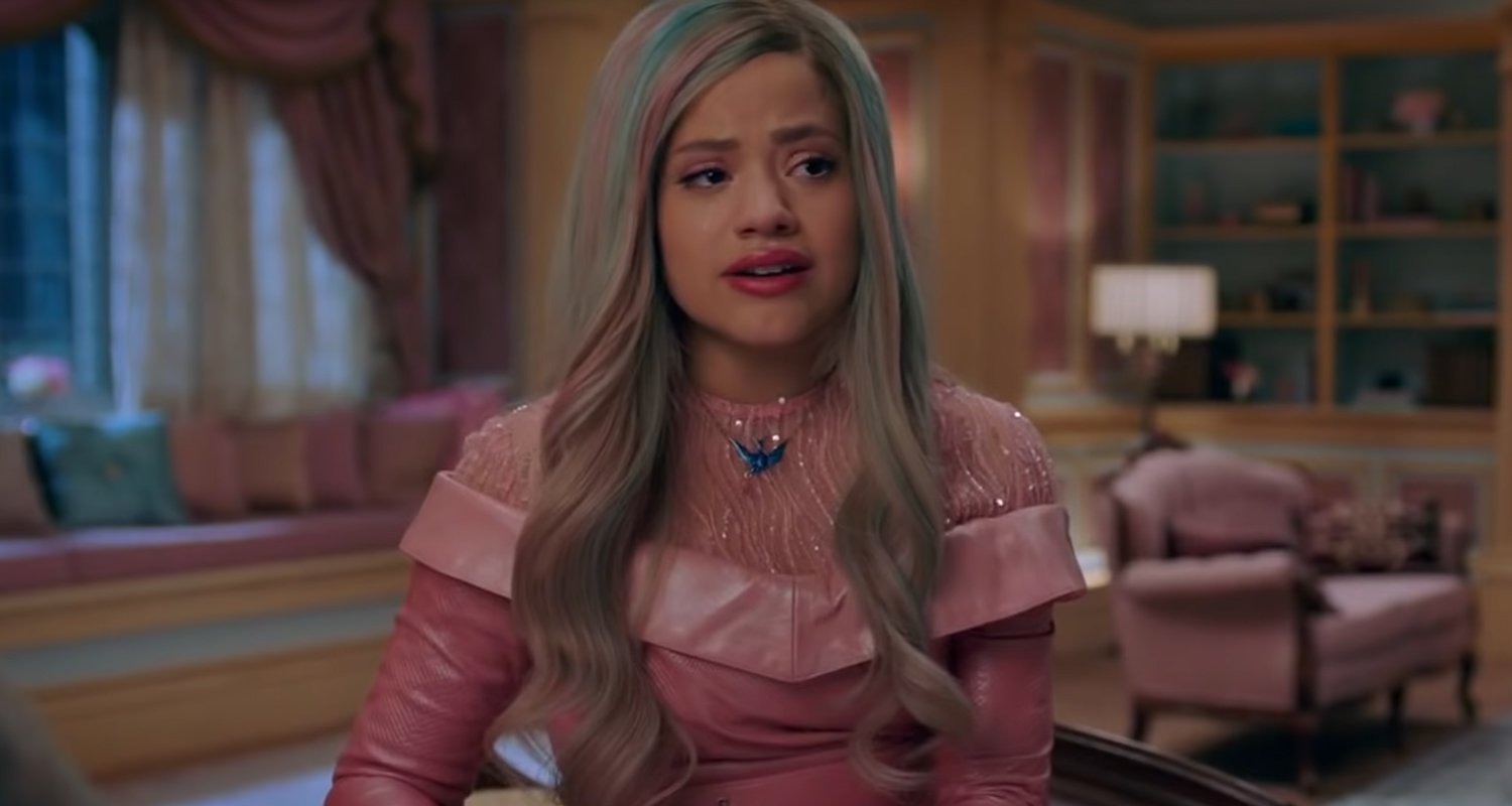 Descendants 3′s ‘queen Of Mean Read Lyrics And Watch Sarah Jefferys Music Video Descendants 