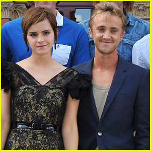 Tom Felton Teaches Emma Watson How To Play Guitar In New Instagram