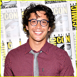 The 100's Bob Morley Bravely Opens Up About Multiple Suicide Attempts