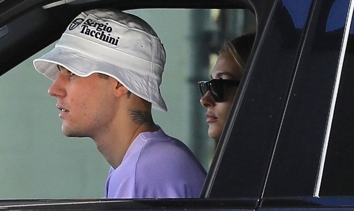 Justin Bieber and Hailey Baldwin catch up over lunch