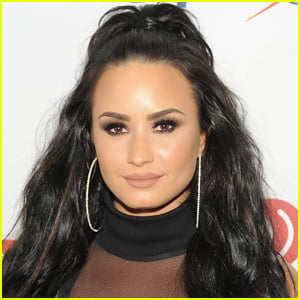 Demi Lovato's Fans Come to Her Defense After Private Photos are Leaked