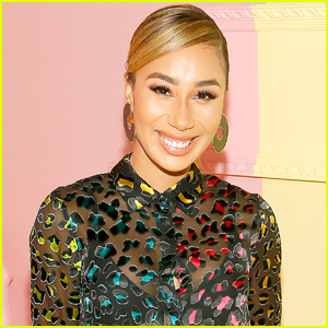 Eva Gutowski Switches Up Her Hair For Fall!