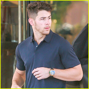 Nick Jonas Gets 'The Voice' Advice By Brothers Kevin & Joe