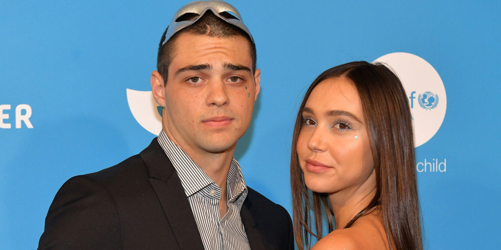 Noah Centineo & Alexis Ren Are Red Carpet Official at UNICEF Masquerade