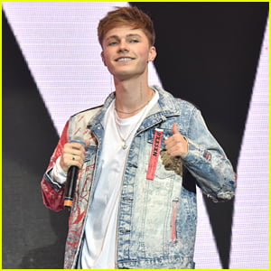 HRVY Would Love To Release A Christmas Song One Day