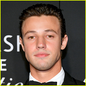 Cameron Dallas Is the Next Aaron Samuels in 'Mean Girls' on Broadway!