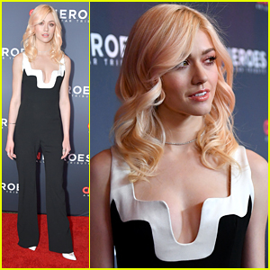 Katherine McNamara Presents at CNN Heroes 2019 After First 'Crisis on Infinite Earths' Episode