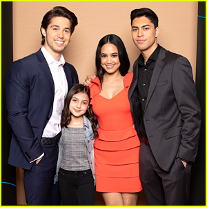 'Party of Five' Stars React To Seeing The Show's Billboard in Times Square