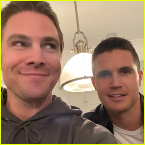 Stephen Amell Reps His Rams Gear for Monday Night Football: Photo 4394390, Cassandra Jean, Stephen Amell Photos