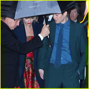 Joe Alwyn Supports Taylor Swift at 'Cats' World Premiere!