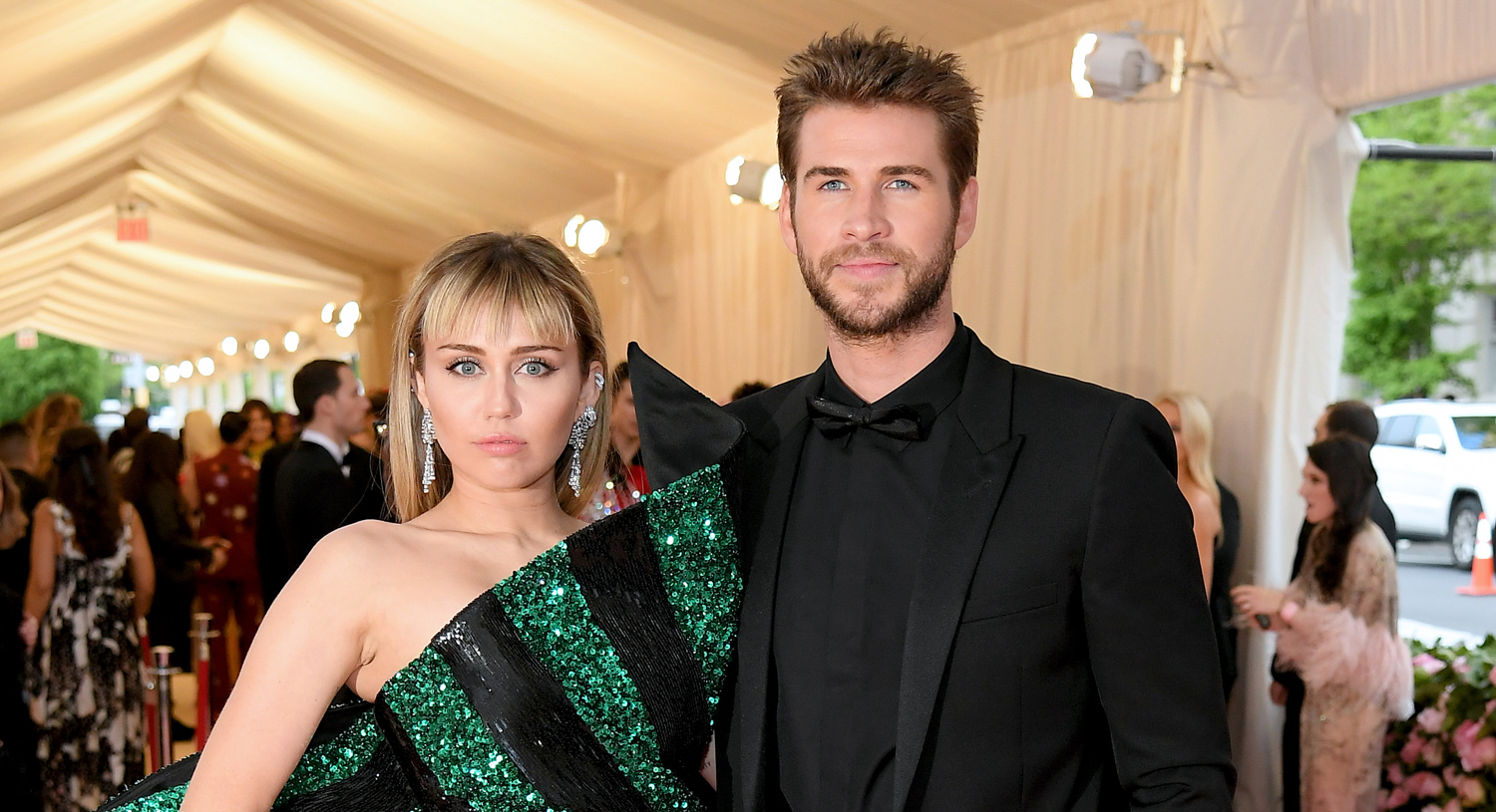 Miley Cyrus And Liam Hemsworth Finalize Their Divorce Report Liam Hemsworth Miley Cyrus 7967