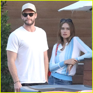 Liam Hemsworth Goes On A Breakfast Date With Girlfriend Gabriella Brooks Gabriella Brooks Liam Hemsworth Just Jared Jr