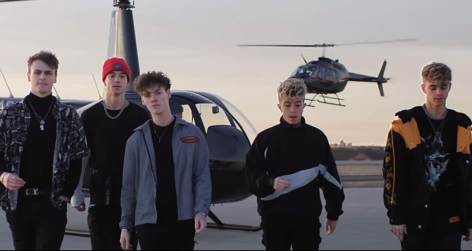 Daniel Seavey Strips Down In Why Don’t We’s New Music Video For ‘Chills ...