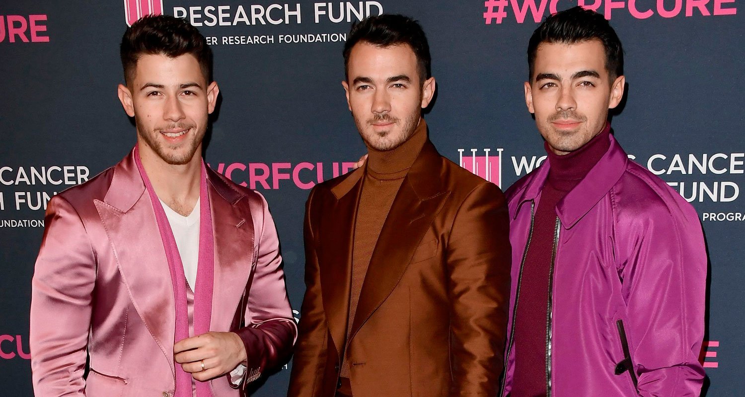 Jonas Brothers Help Support Women’s Cancer Research Fund! | Joe Jonas ...