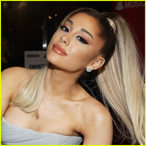 Ariana Grande is Showing Off Her Natural Hair! | Ariana Grande | Just Jared Jr. Ariana Grande is Showing Off Her Natural Hair! | Ariana Grande | Just Jared Jr.