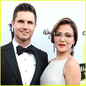 Italia Ricci & Robbie Amell Make Mini 'Mission Impossible' Movie Starring Their Son