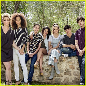 The Entire Cast of 'The Fosters' Will Virtually Reunite To Support The Actors Fund!