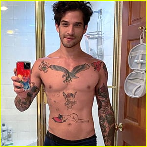 Teen Wolf s Tyler Posey Shows Off Body In New Underwear Selfie