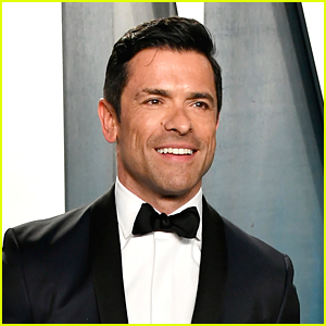 Mark Consuelos Says The 'Riverdale' Time Jump Is 'Super Interesting'