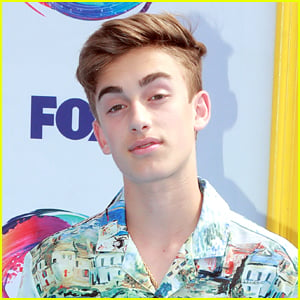 Johnny Orlando Announces The Start of a New Era With 'It's Never Really Over' EP