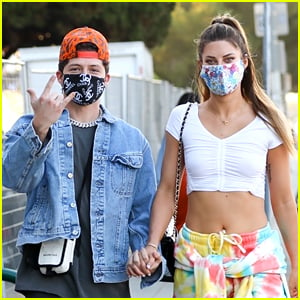 Hannah Stocking & Ondreaz Lopez Hold Hands On Sunday Outing