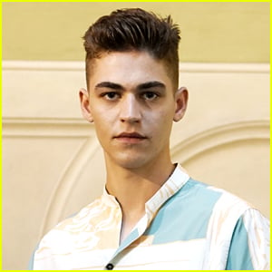 Hero Fiennes-Tiffin Thanks Fans For Birthday Love With Cute Photo