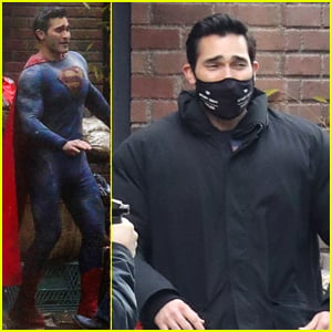 Tyler Hoechlin Looks Super Buff In New Super Suit On 'Superman & Lois' Set