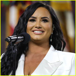 Demi Lovato To Star In New Comedy Pilot 'Hungry' For NBC!