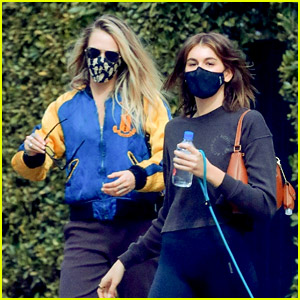 Kaia Gerber Hangs Out with Cara Delevingne Again After Valentine's Day with Jacob Elordi