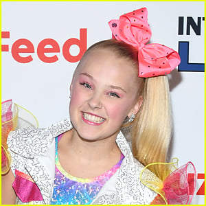 Jojo Siwa To Star In Executive Produce New Musical Movie The J Team Casting Jojo Siwa Julia Marley Kerrynton Jones Kiara T Romero Laura Soltis Movies Tisha Campbell Martin Just