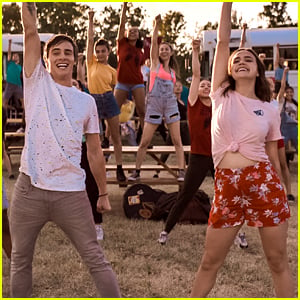 Bailee Madison & Kevin Quinn Thank Fans For Support On New Musical 'A Week Away'