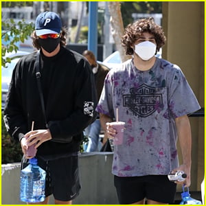 Noah Centineo Hits the Gym with Jacob Elordi!