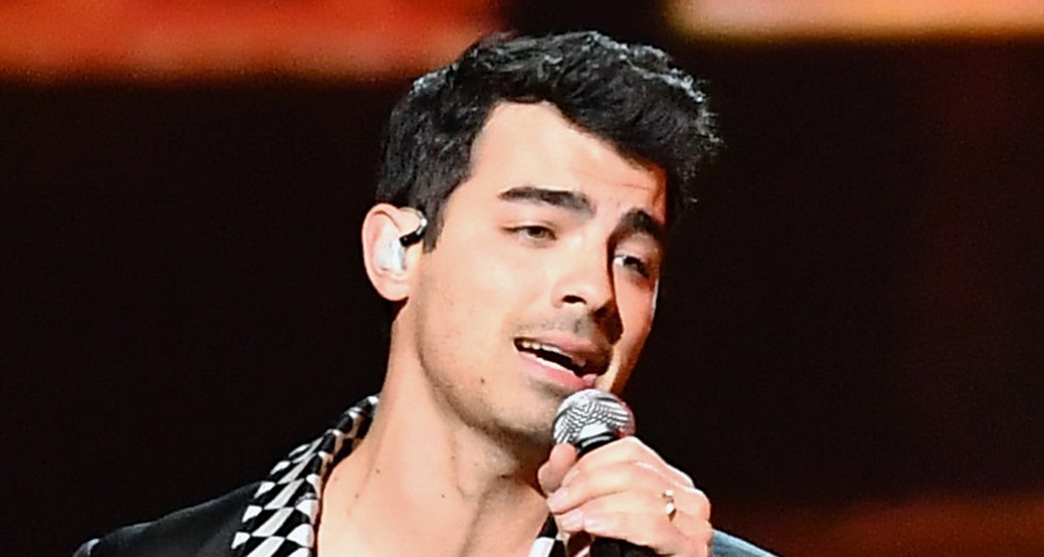 Joe Jonas Opens Up About Investing In New Superfood Brand Mindright ...