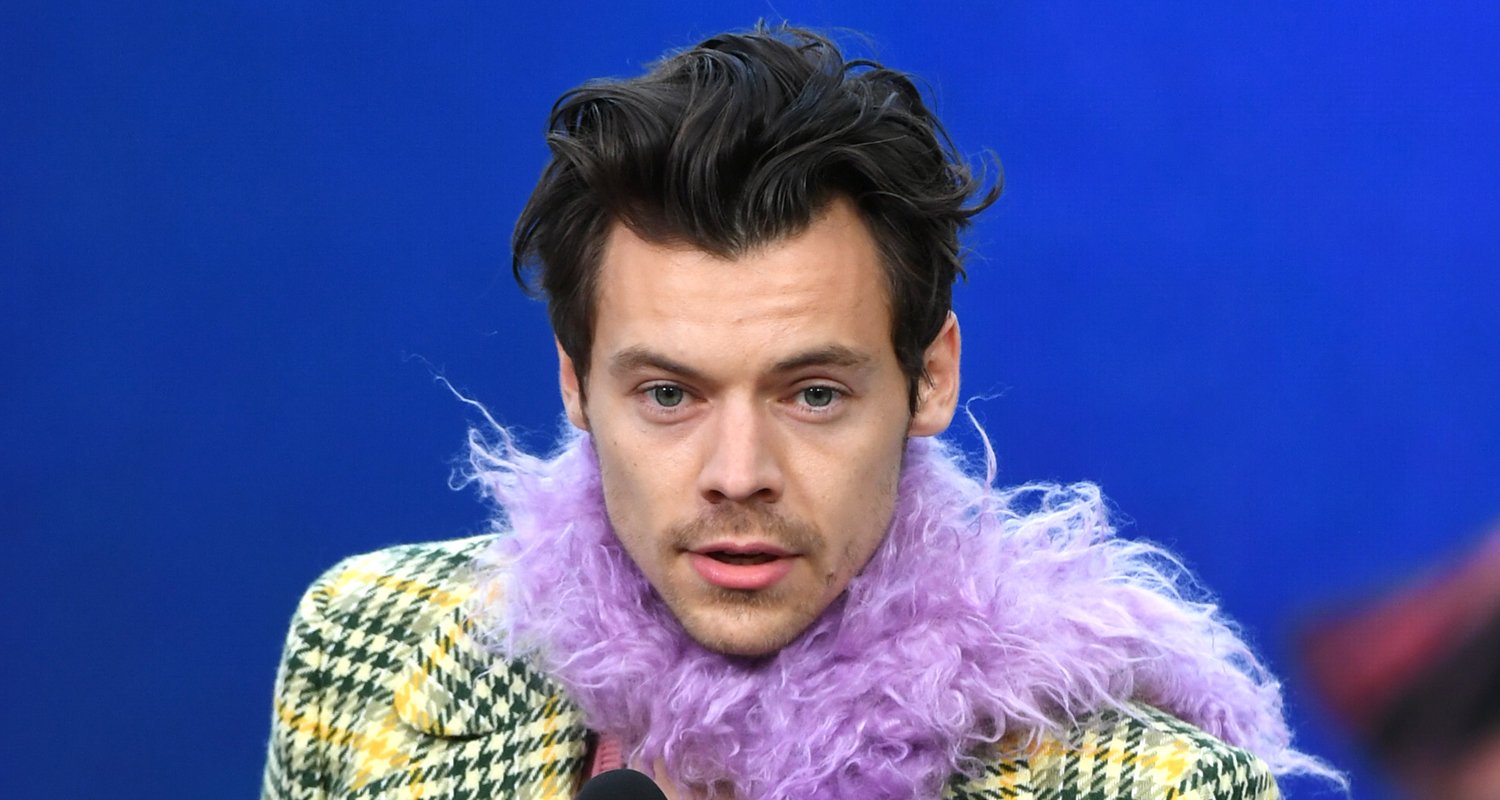 Harry Styles Will Bare It All In Upcoming Movie My Policeman David Dawson Harry Styles Movies Just Jared Jr