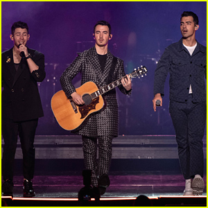 Jonas Brothers Team With Marshmello For 'Leave Before You Love Me' - Listen Now!