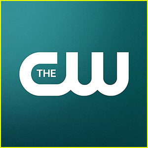 The Cw Reveals Fall 2021 2022 Schedule Riverdale Batwoman More Move To New Nights 4400 All American All American Homecoming Batwoman Legacies Legends Of Tomorrow Nancy Drew Naomi Riverdale Television The