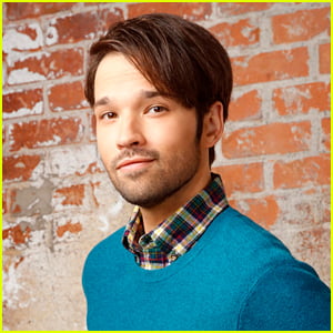 Nathan Kress To Direct 'Really Important' Upcoming Episode of 'iCarly'