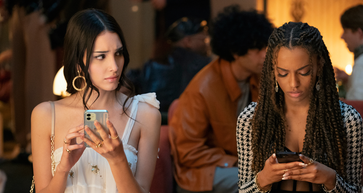 Spotted Your Favorite Gossip Girl Characters Are On Instagram How To Follow Eli Brown Emily Alyn Lind Evan Mock Gossip Girl Jordan Alexander Savannah Smith Tavi Gevinson Thomas Doherty Whitney