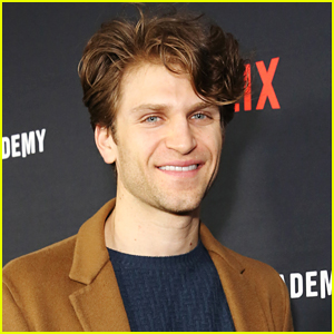 keegan allen 2022 pretty little liars