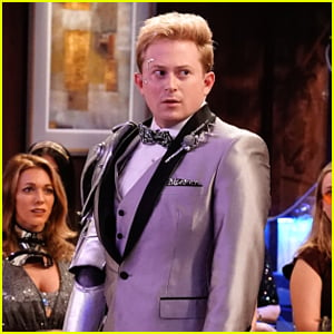 Reed Alexander Teases Nevel Papperman Could Return Should 'iCarly' Get Renewed For Season 2