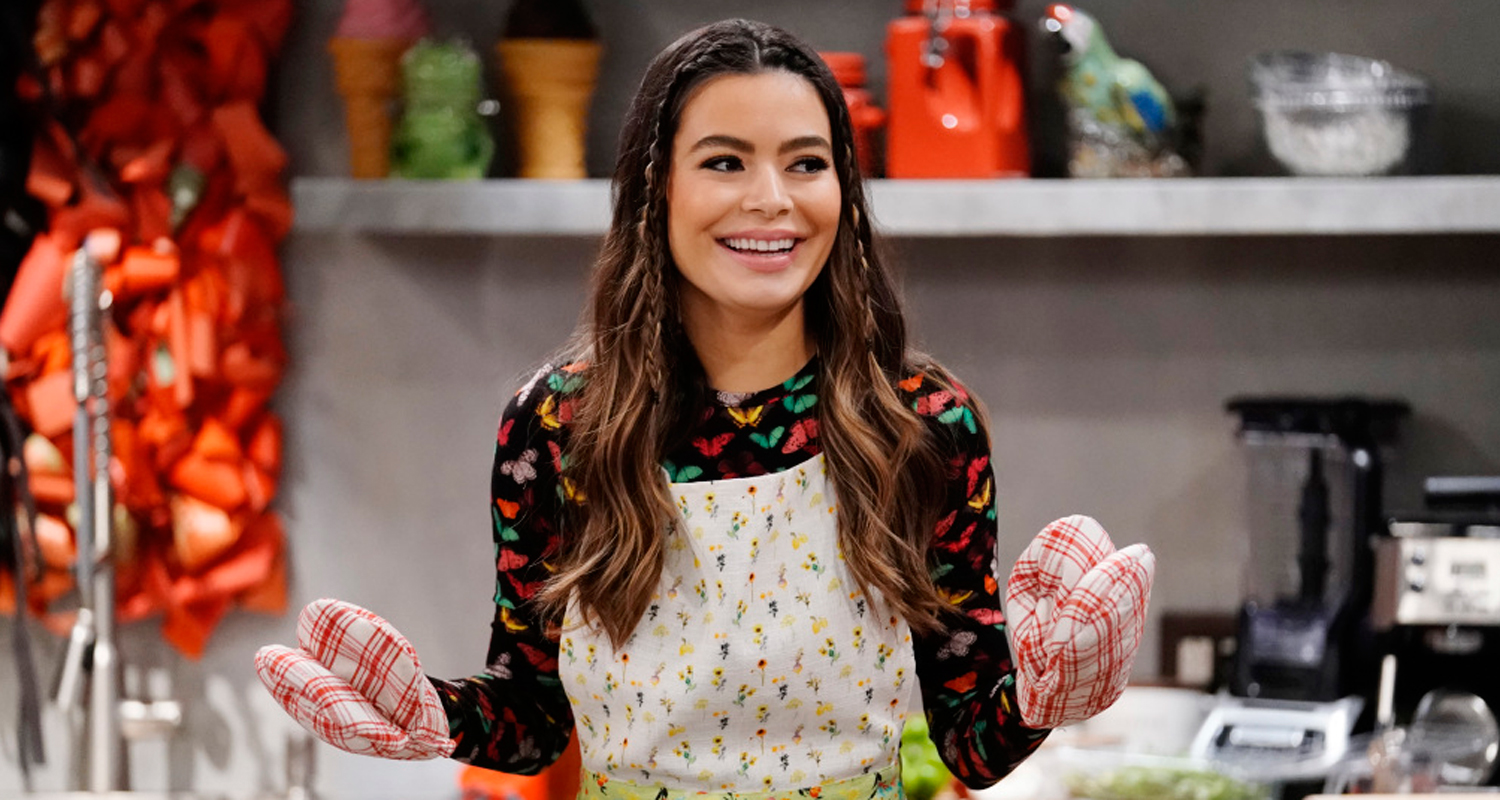 Miranda Cosgrove Cooks Up Icarly Delicacy On This Week S Episode Food Icarly Jaidyn Triplett Jerry Trainor Laci Mosley Miranda Cosgrove Nathan Kress Just Jared Jr