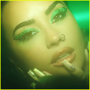 Demi Lovato Debuts 'Melon Cake' Music Video On Their Birthday - Watch Now!
