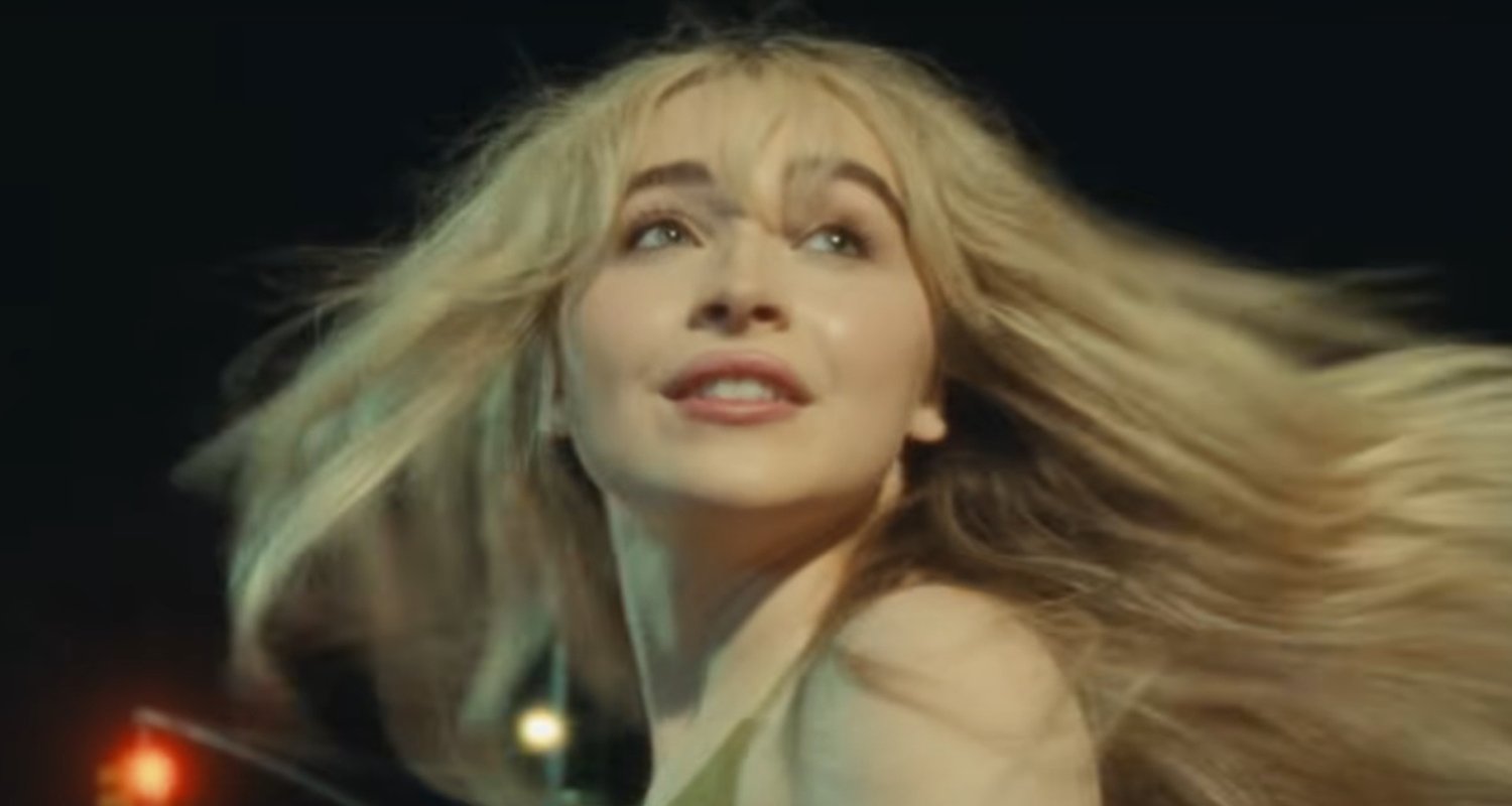 Sabrina Carpenter Debuts ‘Skinny Dipping’ Song & Video, Teases More New ...