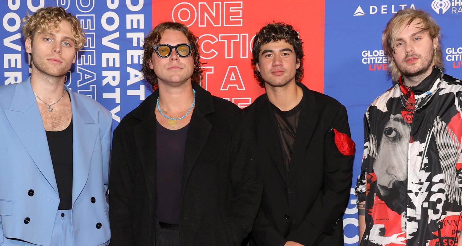 5 Seconds of Summer Sign New Global Record Deal! 5 Seconds of Summer