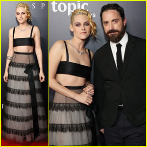 Kristen Stewart Strikes a Pose at the Premiere of 'Spencer' in LA!